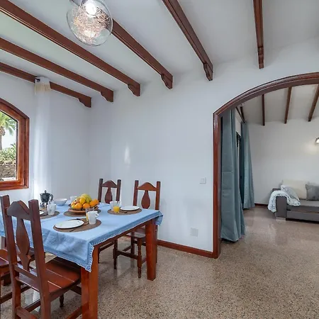 Villa Vv Makita By Hh *