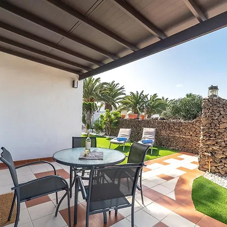 Villa Vv Makita By Hh